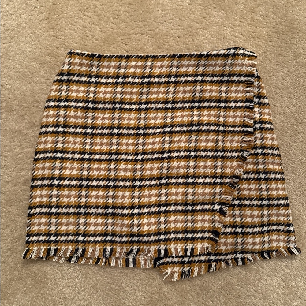 Fashion Nova Asymmetrical Plaid Skirt in Navy Blue, White, and Mustard Yellow